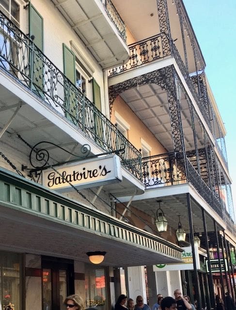 Galatoires sign