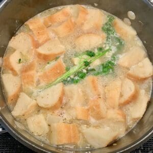 Cream of garlic Soup with french bread