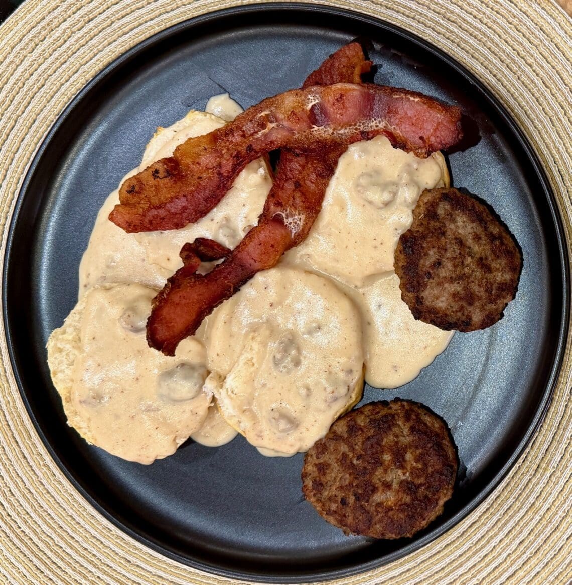 sawmill biscuits and gravy 1