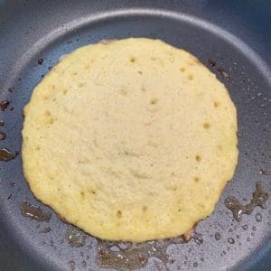 cachapas with steam bubbles