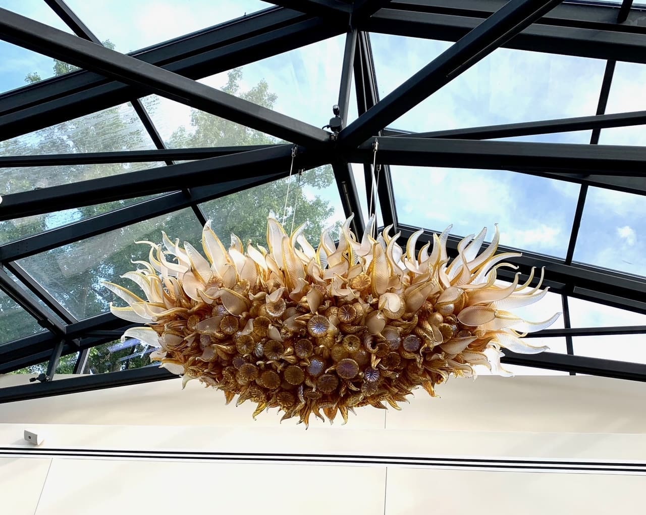 dale chihuly sculpture