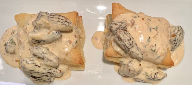 morel mushrooms in cream sauce with puff pastry