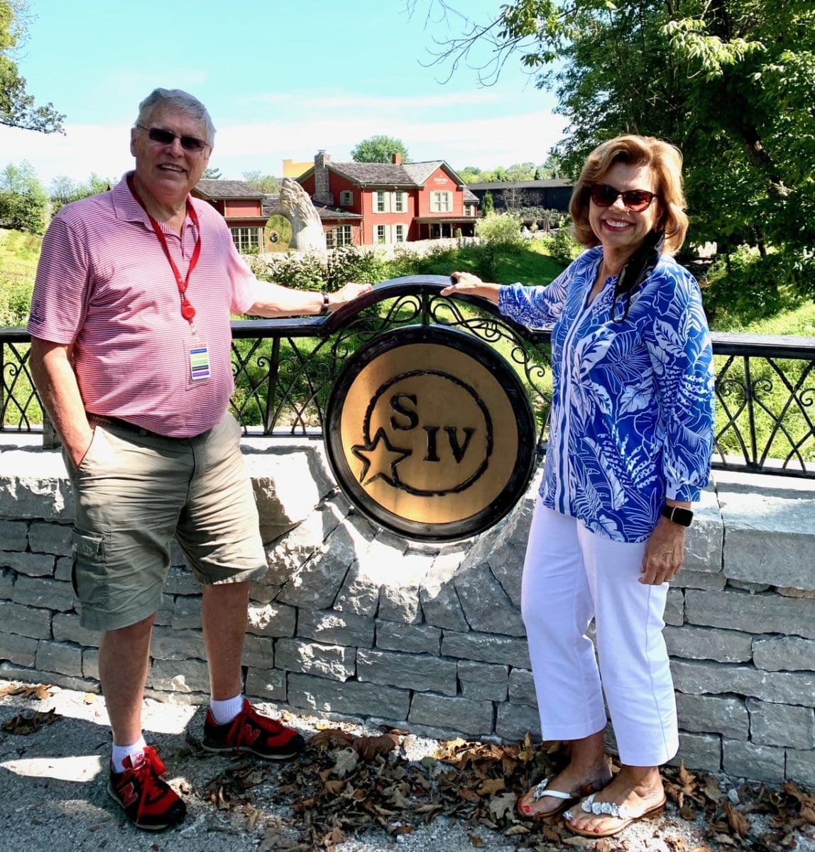 Bill and lynda on stone bridge
