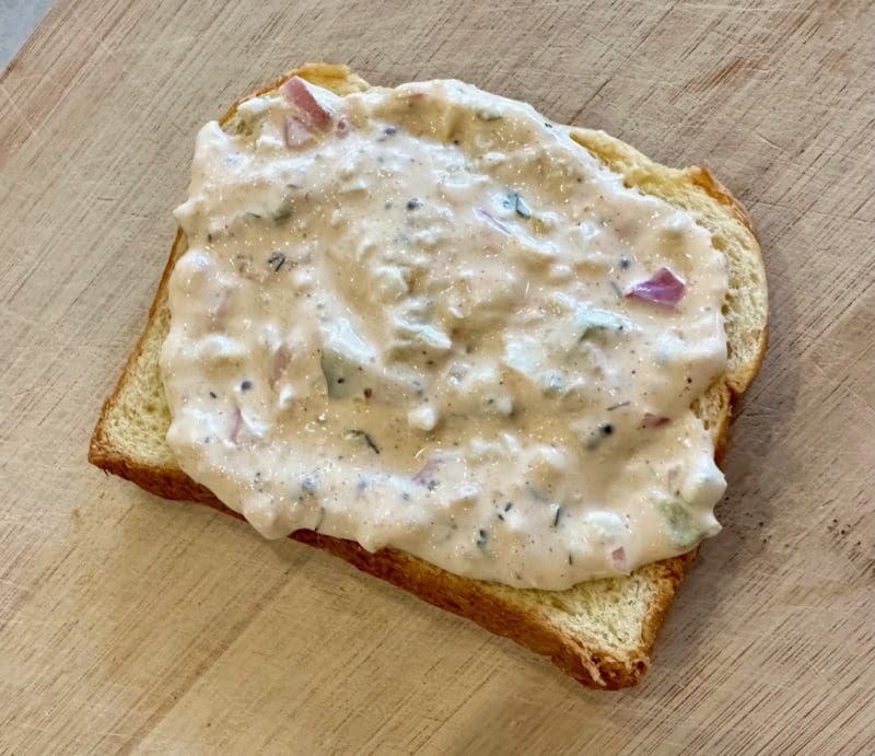 bread with remoulade