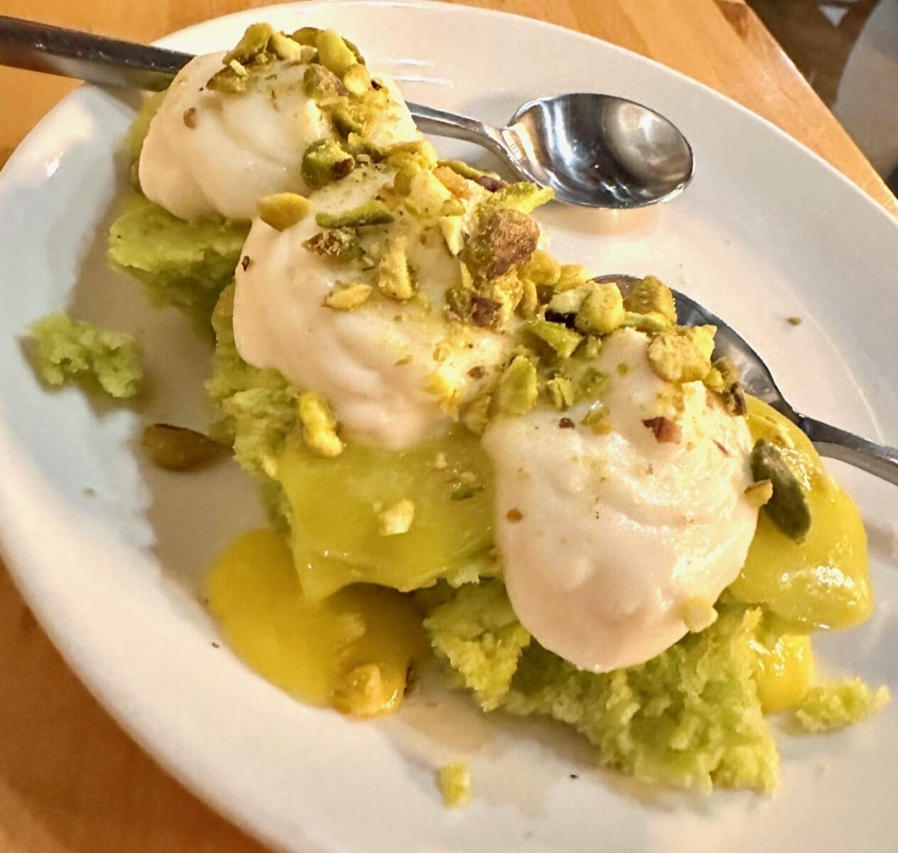 freight house - paducah sweet pea cake