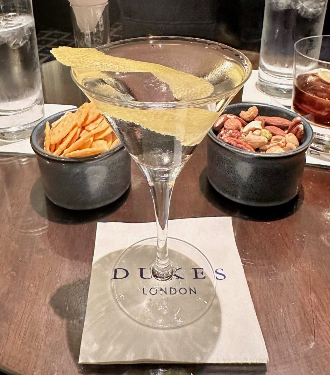 dukes bar-london martini