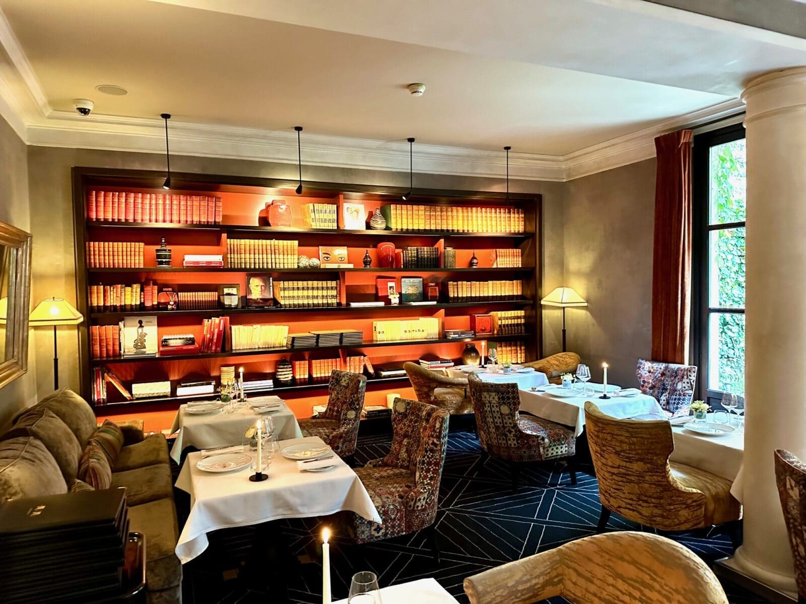 restaurant anne - paris library