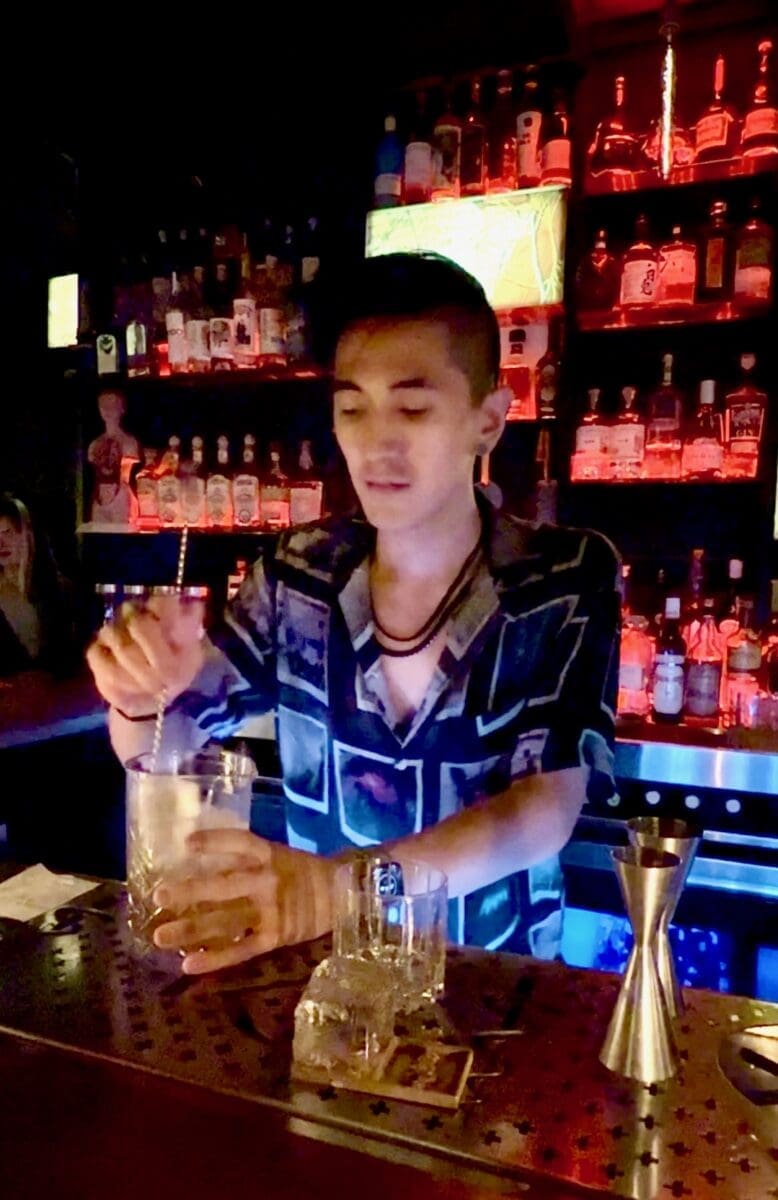 bartender zennan