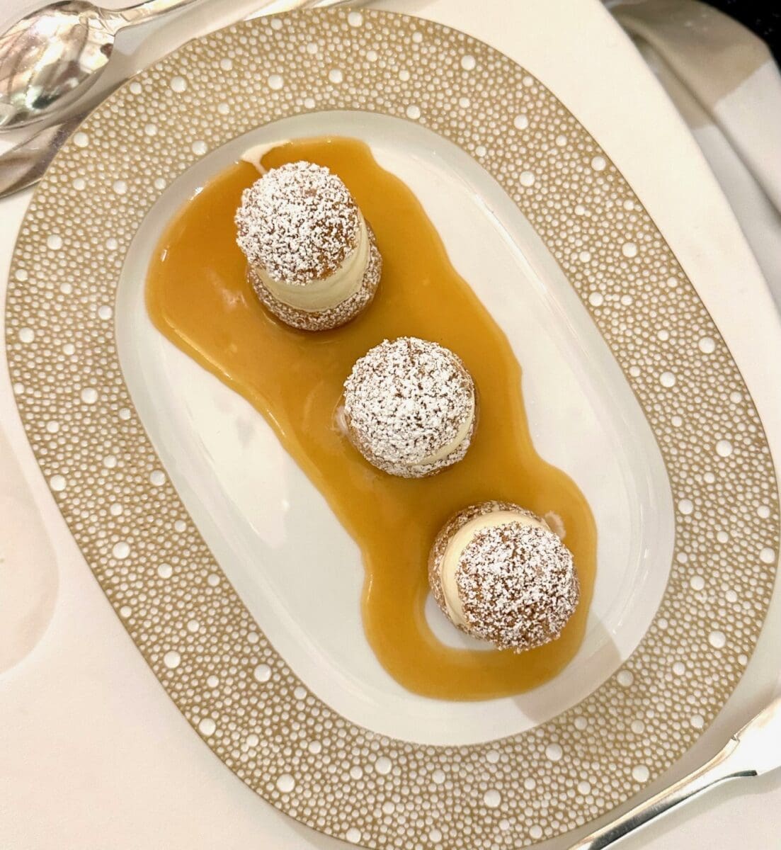 profiterole