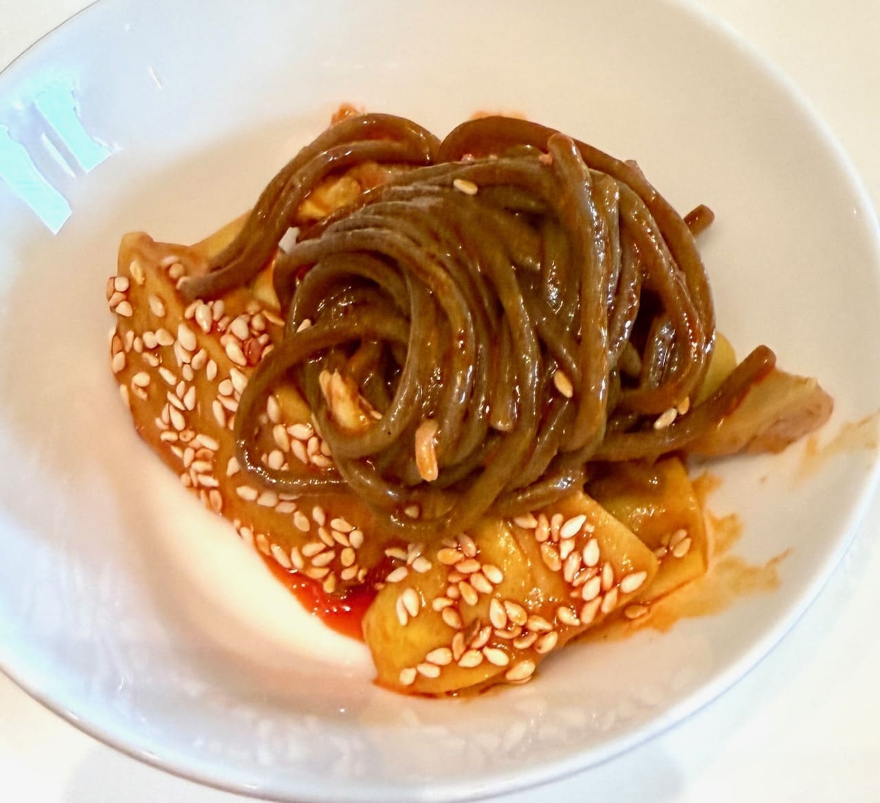 soba noodles with chicken in chili sauce
